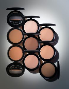 how to choose right bronzer makeup for teenage girl or beginner